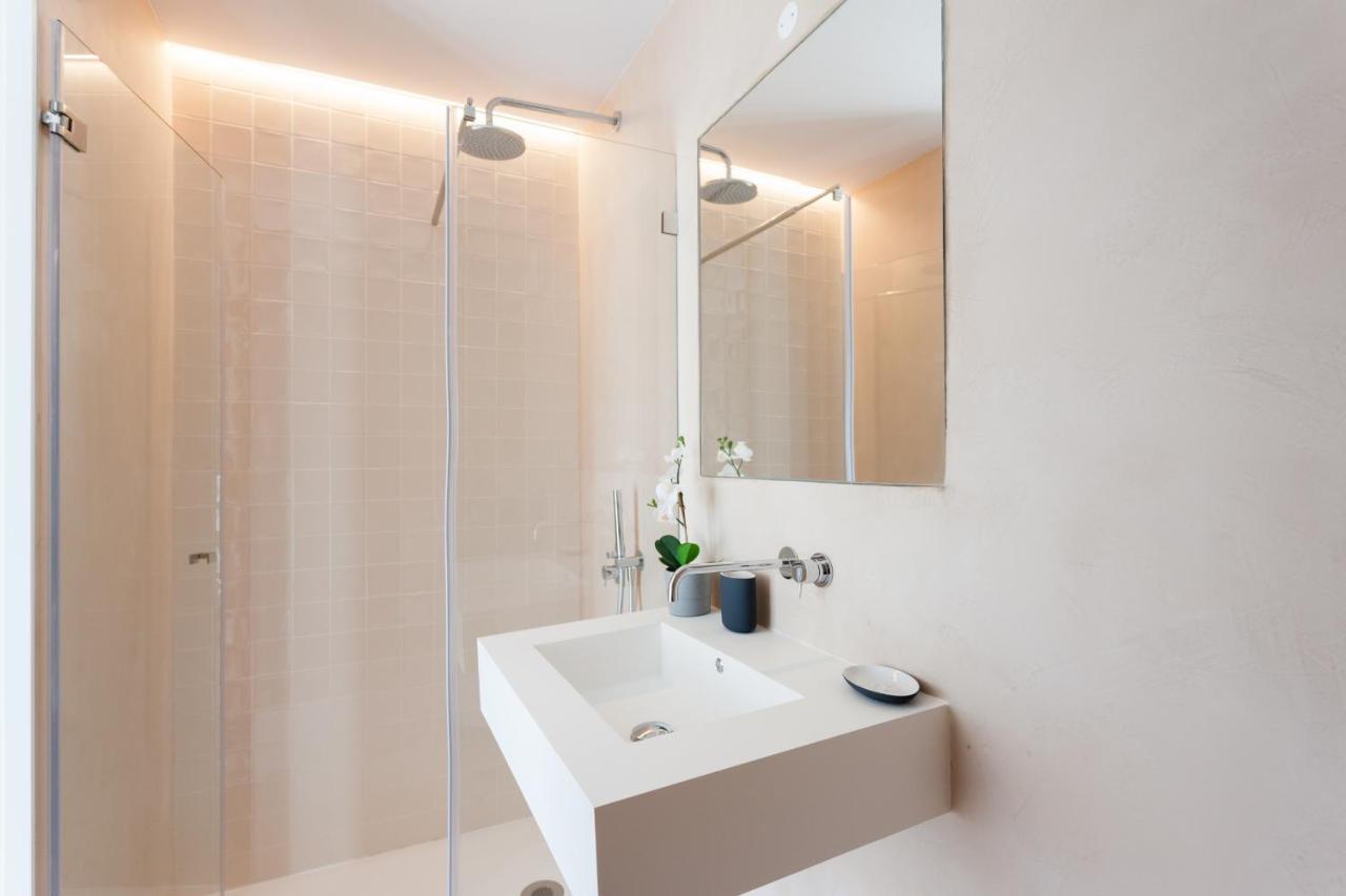Flh Chiado Elegant Apartment Lisbona Esterno foto